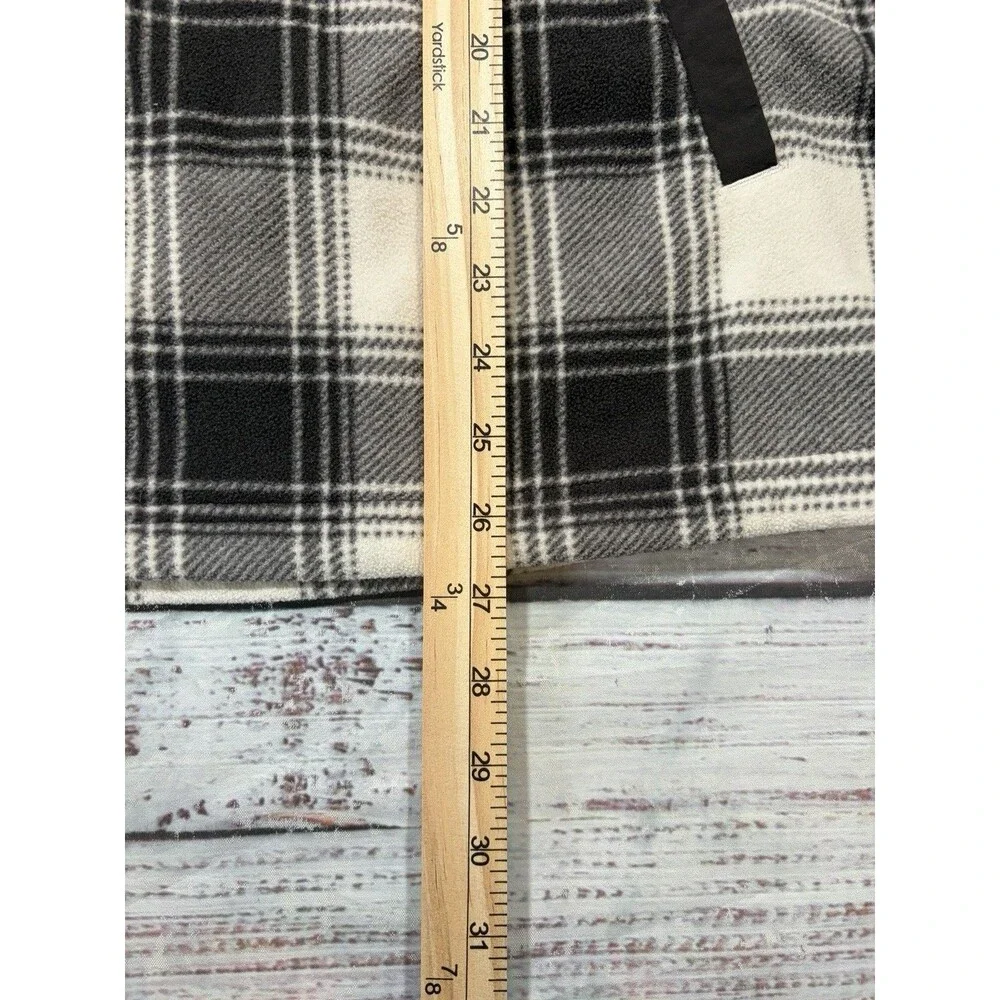 Duluth Sweater Womens Medium DrkGry Plaid Pullover Fleece Pockets Casual Outdoor - Picture 8 of 10